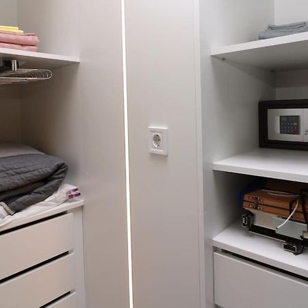 Unique Central 1 Bedroom Flat Sofia Bagian luar foto